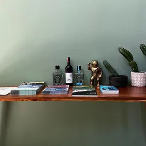 https://condesa-hostel.albaniahotels.org